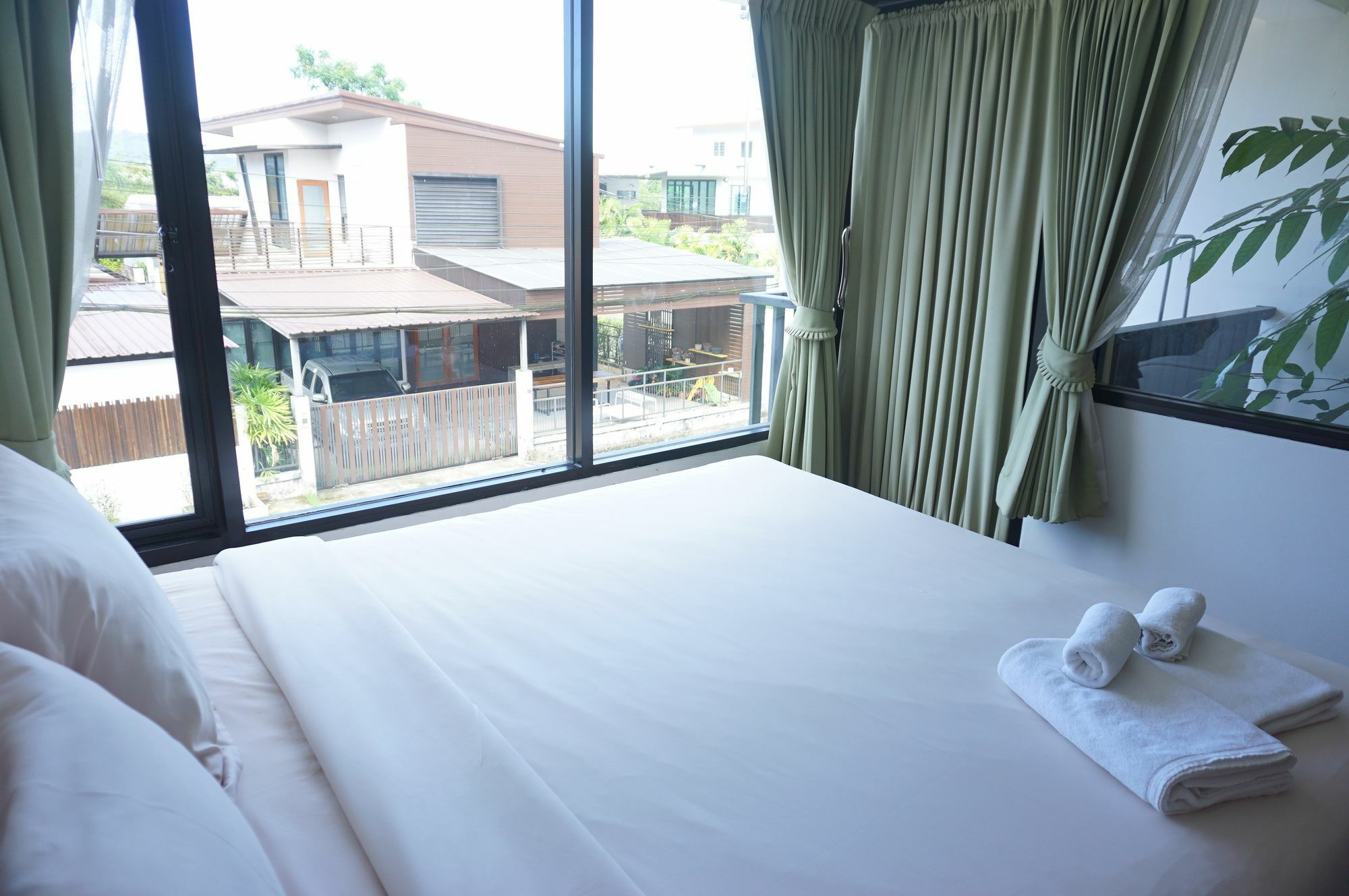 Pinthira Resort Ранонг Екстериор снимка