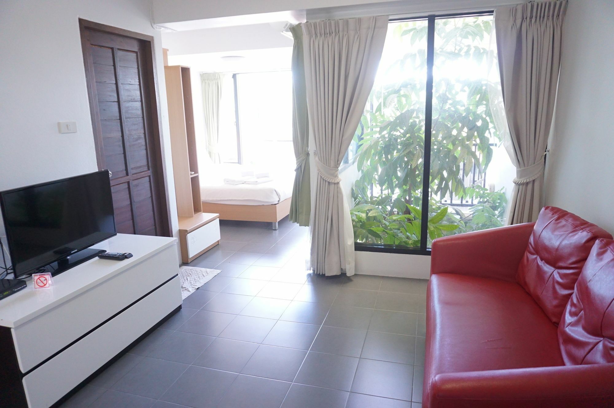 Pinthira Resort Ранонг Екстериор снимка